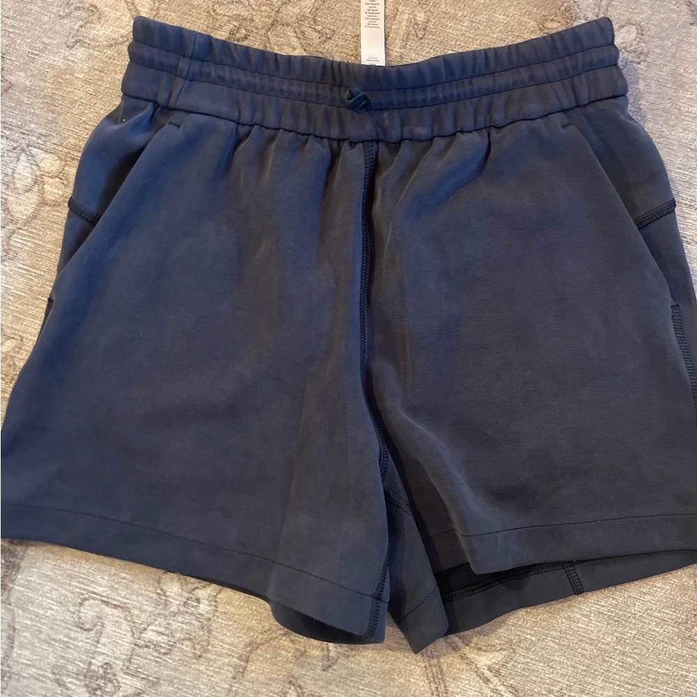 Lululemon softstreme high rise shorts